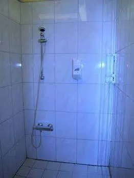 Hostal Sentrum *