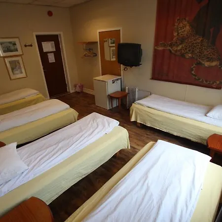 Hostal Sentrum